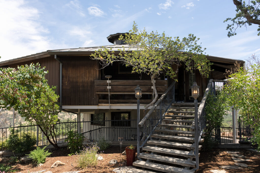 Main House - Closeup